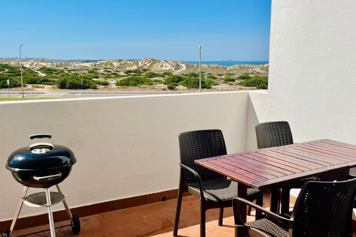 Apartamento Luciana - Beachside, Balcony, Sunset View Феррел Экстерьер фото